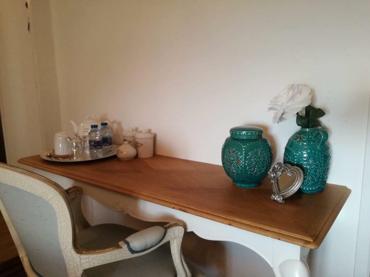 La Maison Bleue Juillac  Ngoại thất bức ảnh